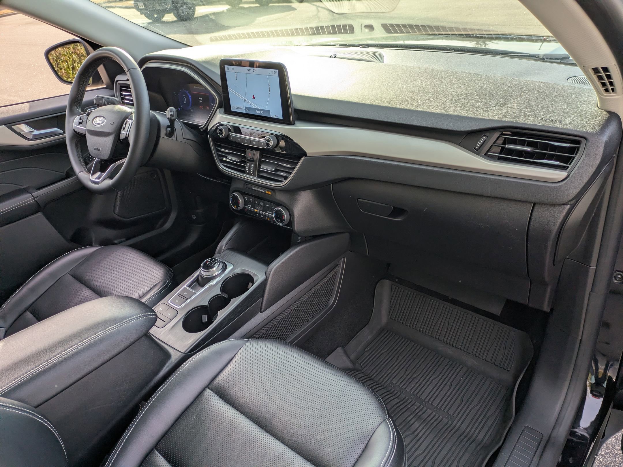 Certified 2022 Ford Escape SEL w/ Technology Package image 42