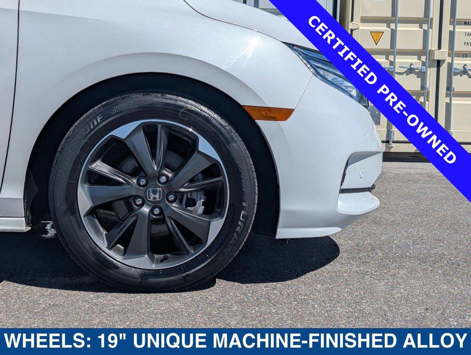 Used 2023 Honda Odyssey Elite image 12