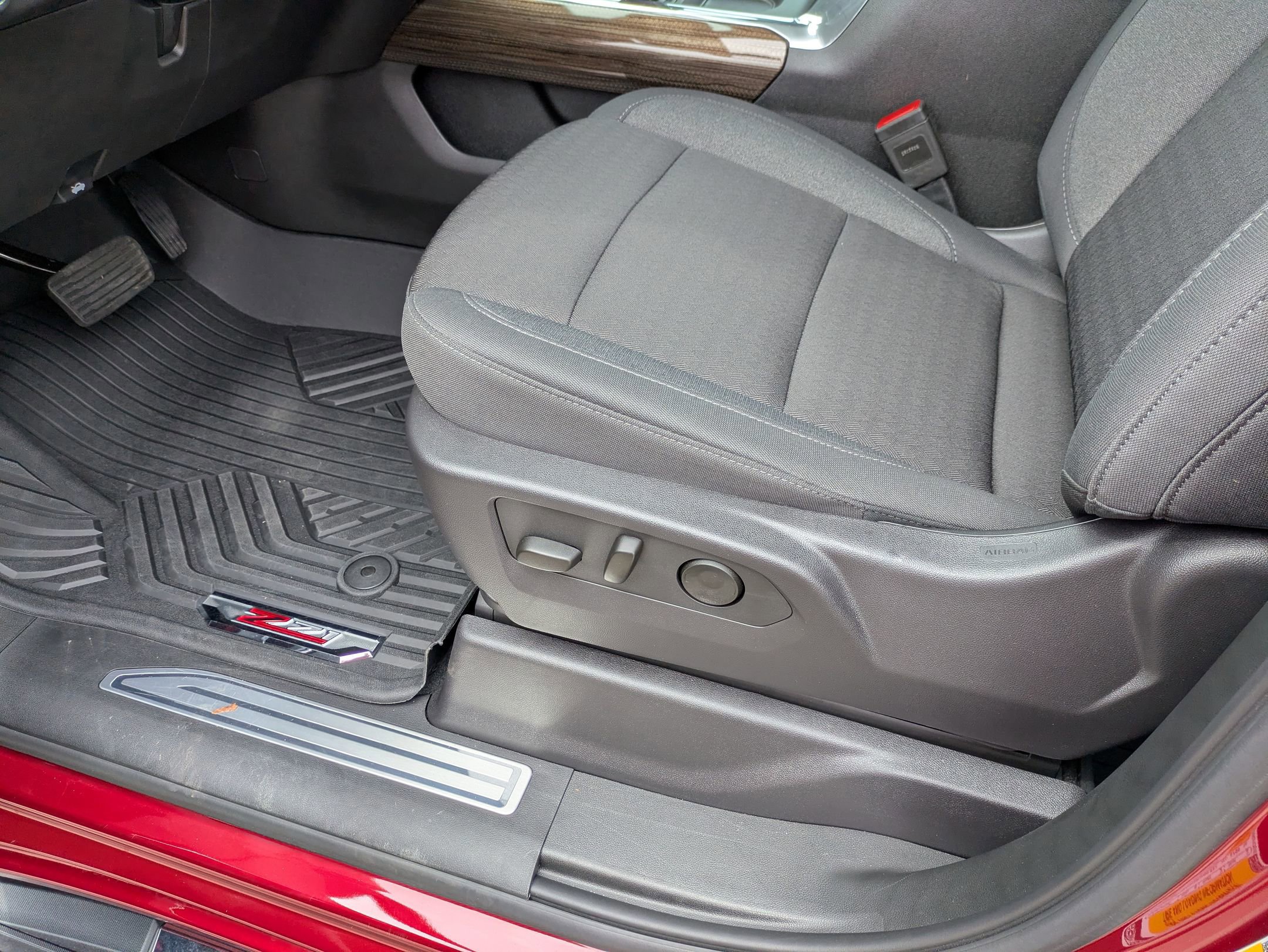 Used 2024 Chevrolet Silverado 1500 RST image 14