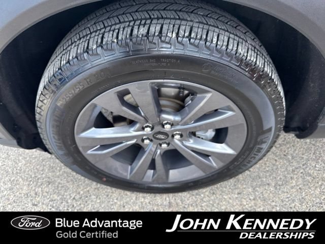 Certified 2023 Ford Explorer XLT w/ Equipment Group 202A AWD/4WD image 2