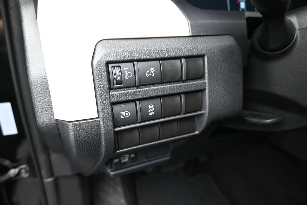 Used 2024 Toyota Tacoma TRD Off-Road AWD/4WD image 13