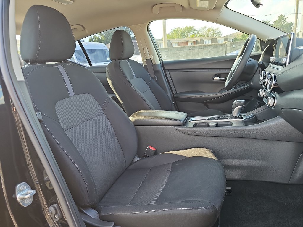 Used 2024 Nissan Sentra SV FWD image 10