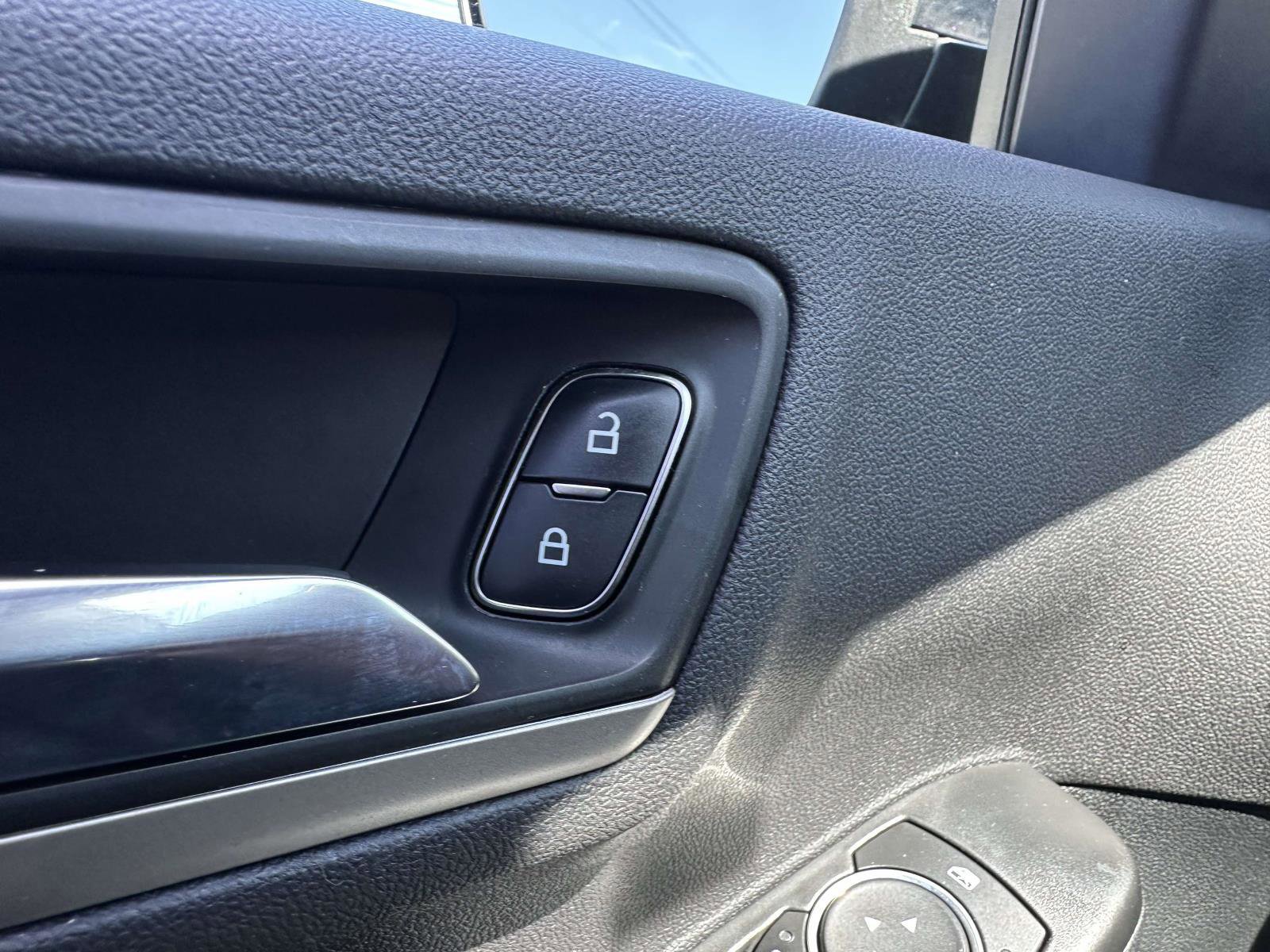 Certified 2022 Ford Escape SEL AWD/4WD image 34