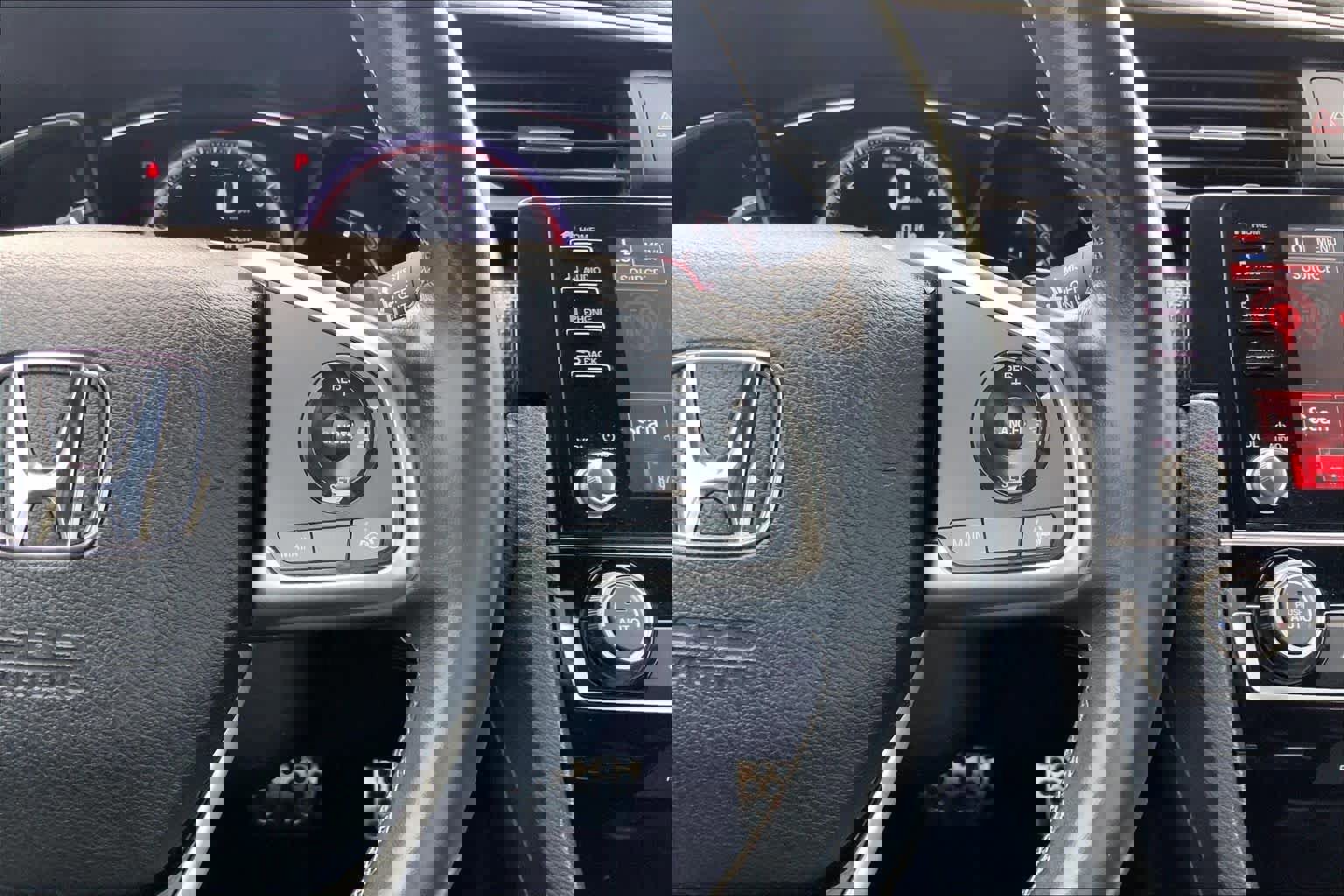 Used 2020 Honda Civic Sport image 25