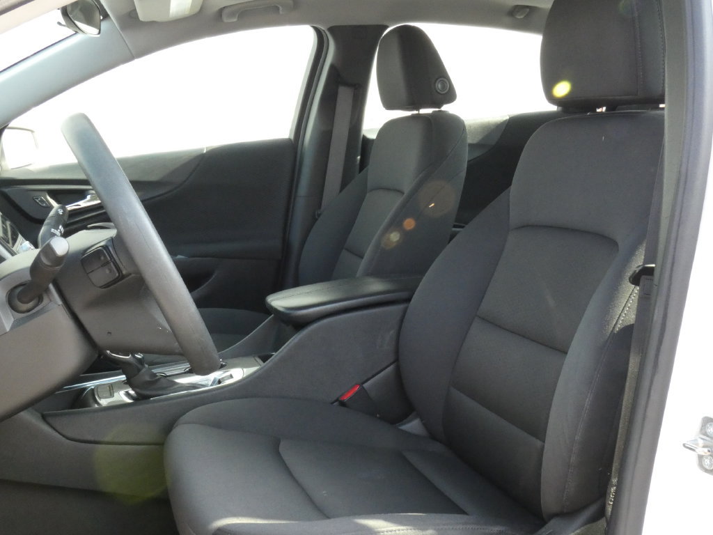 Used 2024 Chevrolet Malibu LT FWD image 6