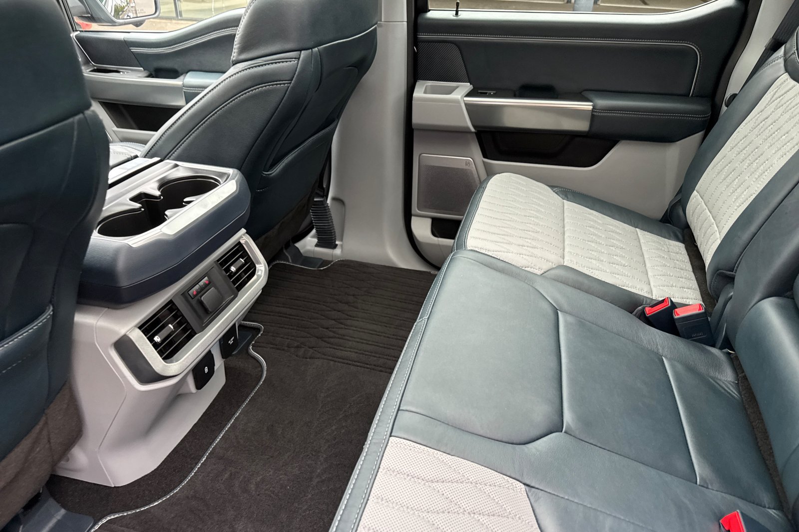 Certified 2022 Ford F150 Limited AWD/4WD image 12