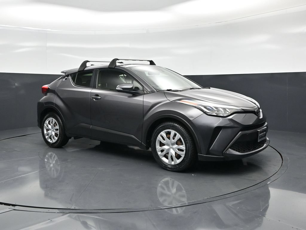 Used 2020 Toyota C-HR LE FWD image 19