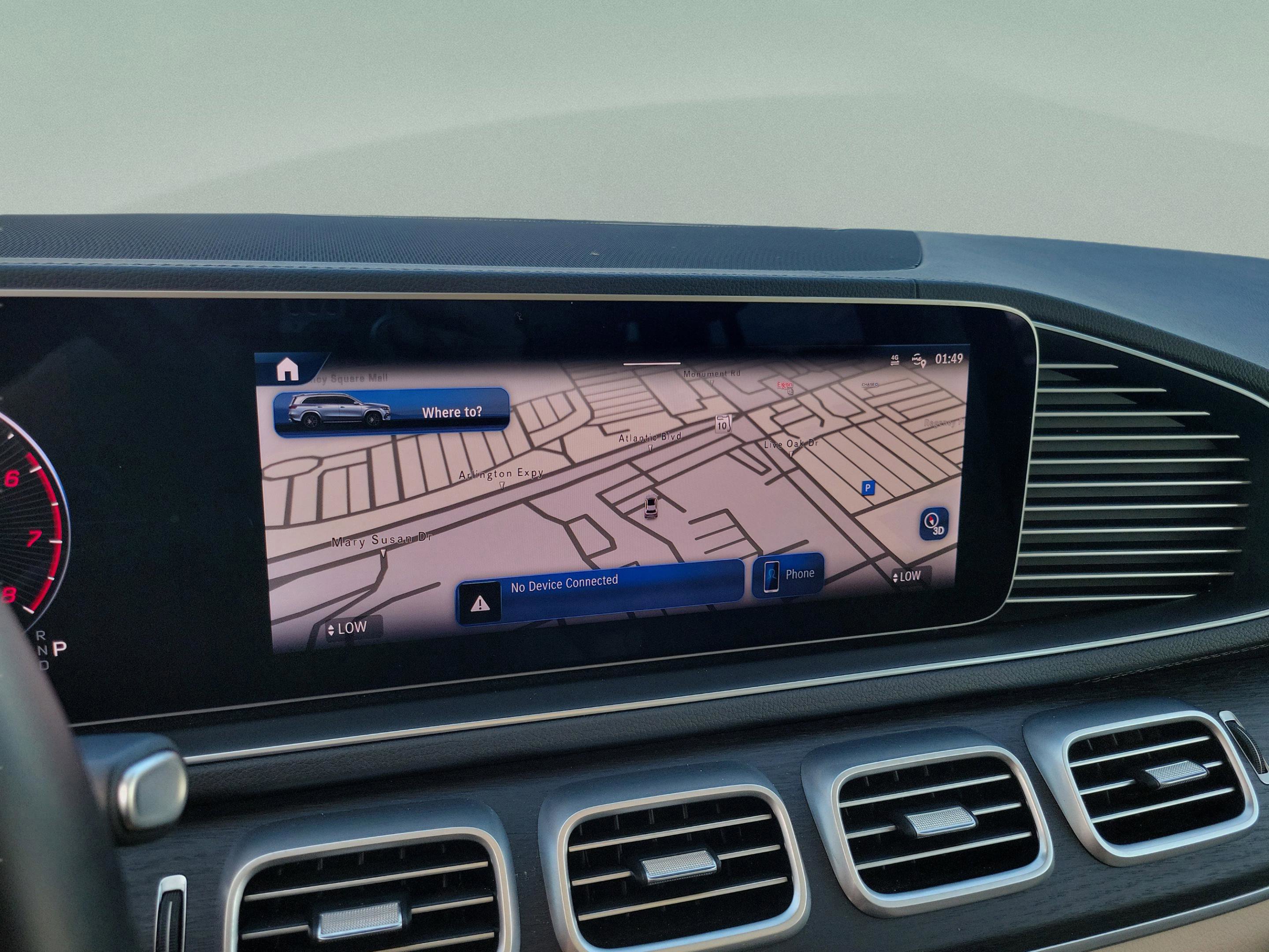 Used 2024 Mercedes-Benz GLS 450 4MATIC image 16