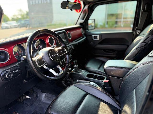 Used 2020 Jeep Wrangler Unlimited Rubicon w/ Dual Top Group AWD/4WD image 15
