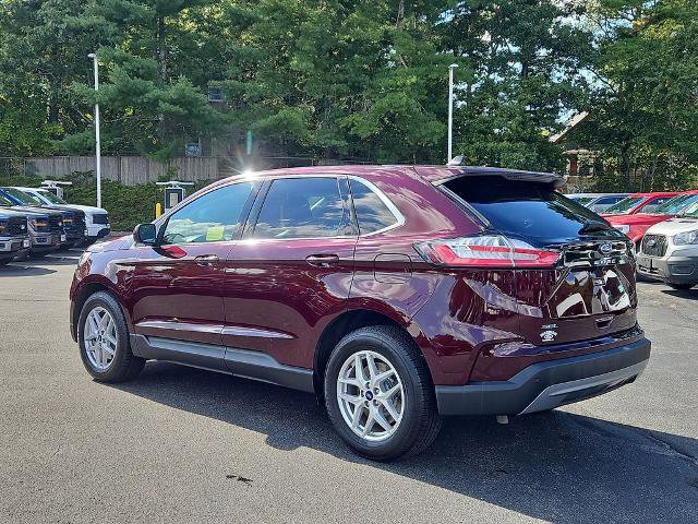 Certified 2022 Ford Edge SEL w/ Convenience Package image 2