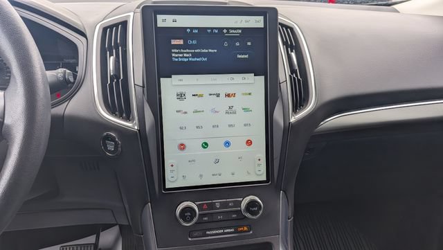 Certified 2023 Ford Edge Titanium AWD/4WD image 28