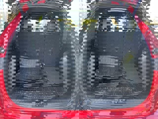 Certified 2025 Ford Escape ST-Line Elite w/ Premium Technology Package image 11