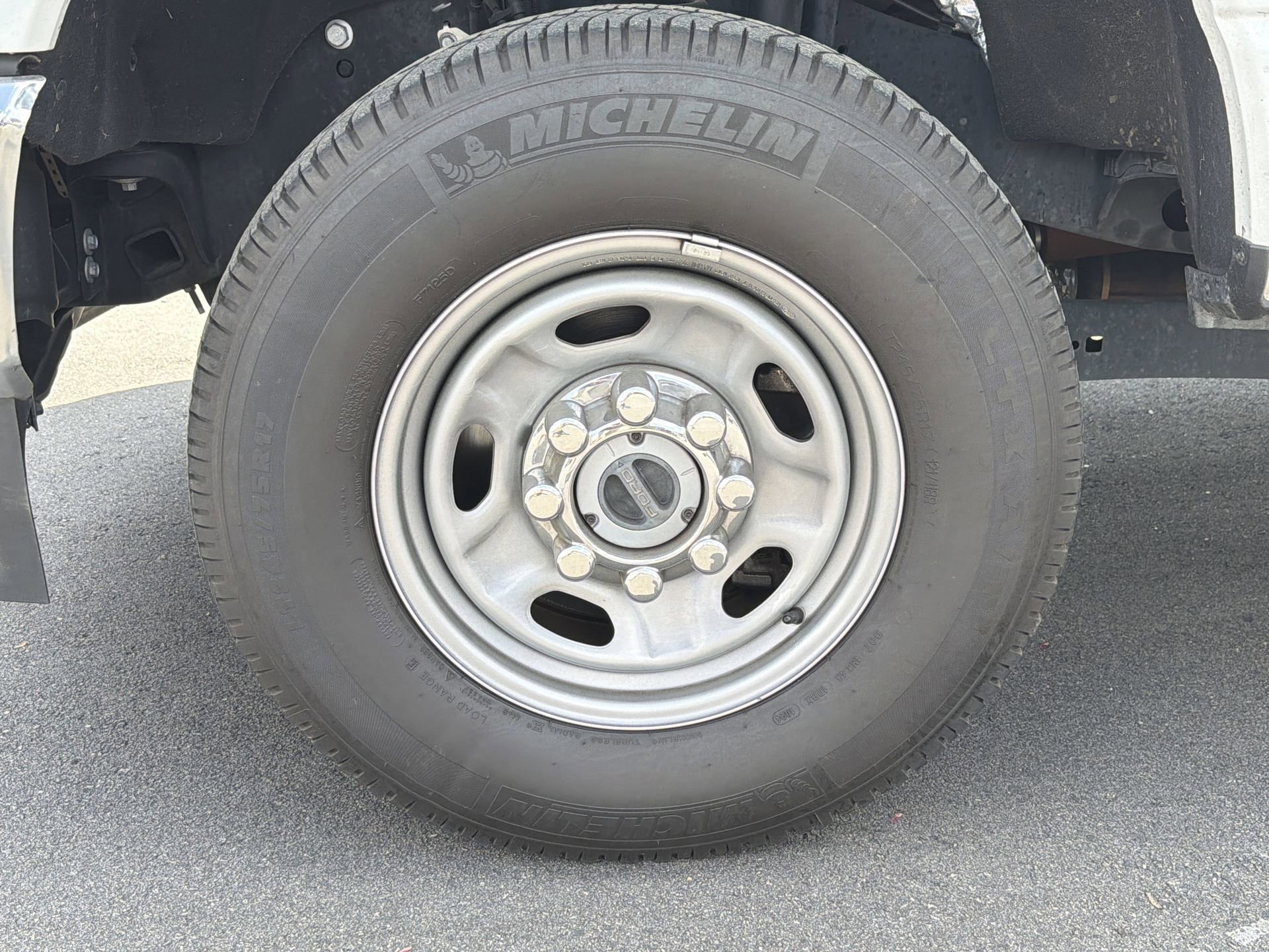 Certified 2024 Ford F250 XL w/ FX4 Off-Road Package image 18