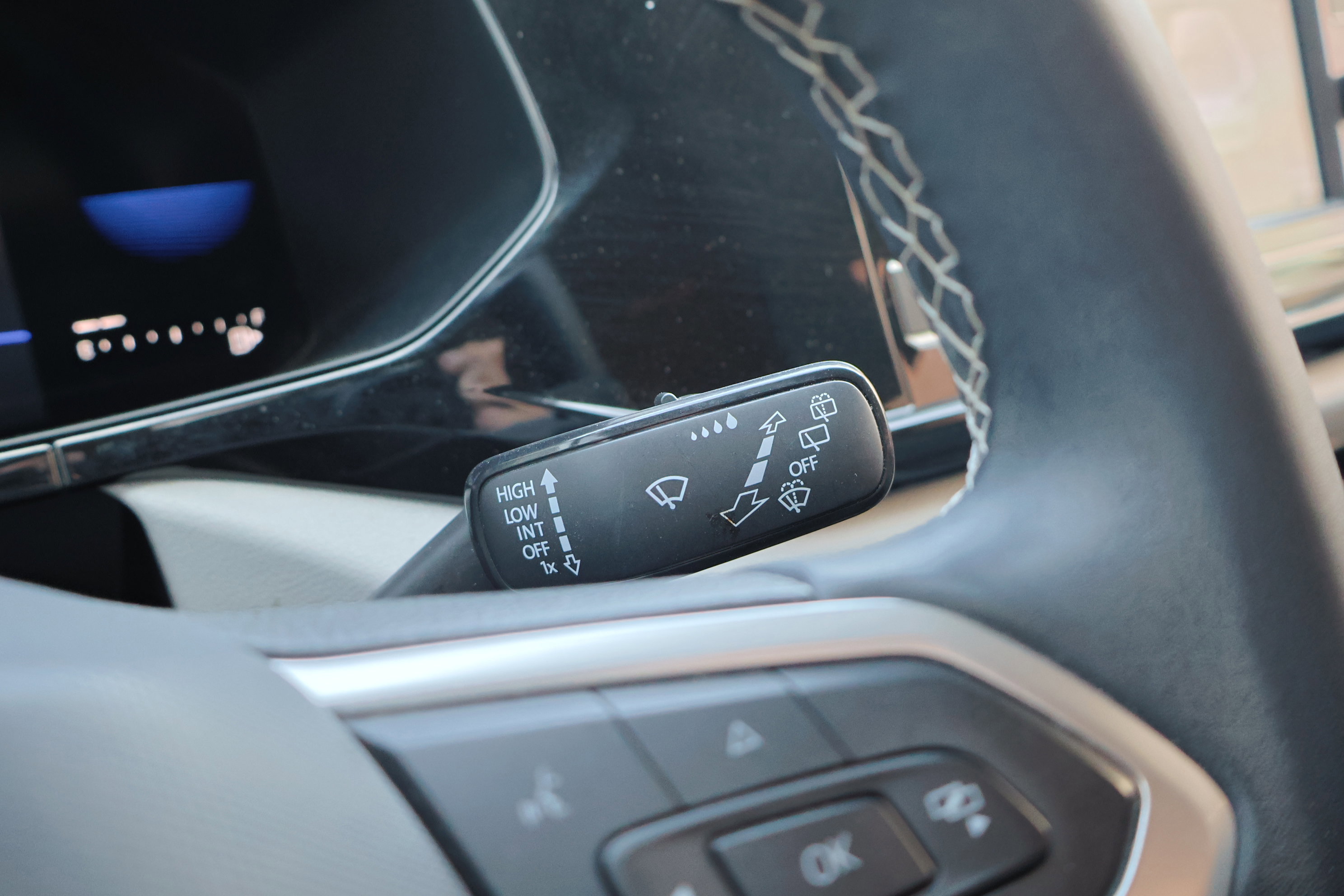 Used 2023 Volkswagen Taos S image 21