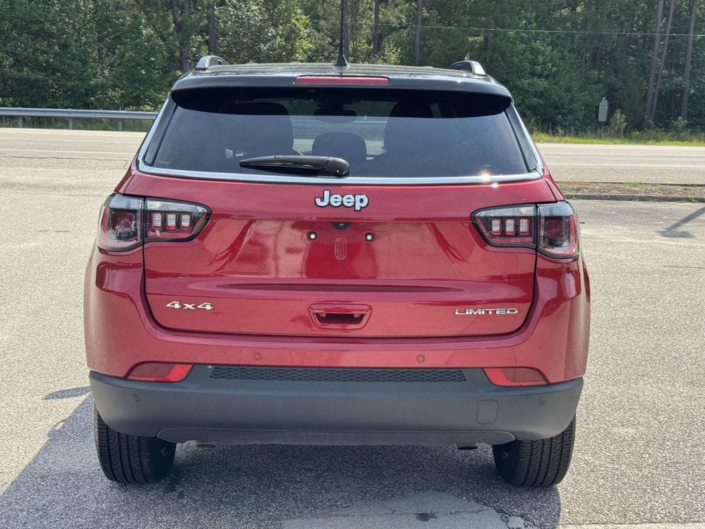 Used 2025 Jeep Compass Limited AWD/4WD image 23