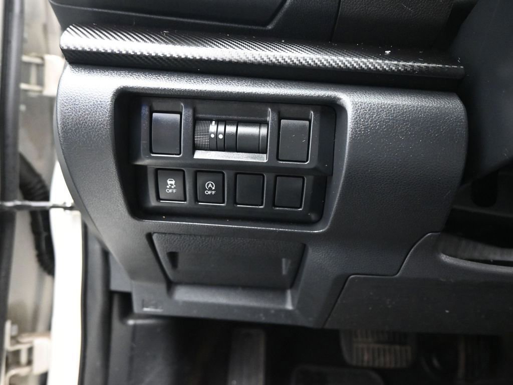 Used 2022 Subaru Crosstrek 2.0i Premium image 39