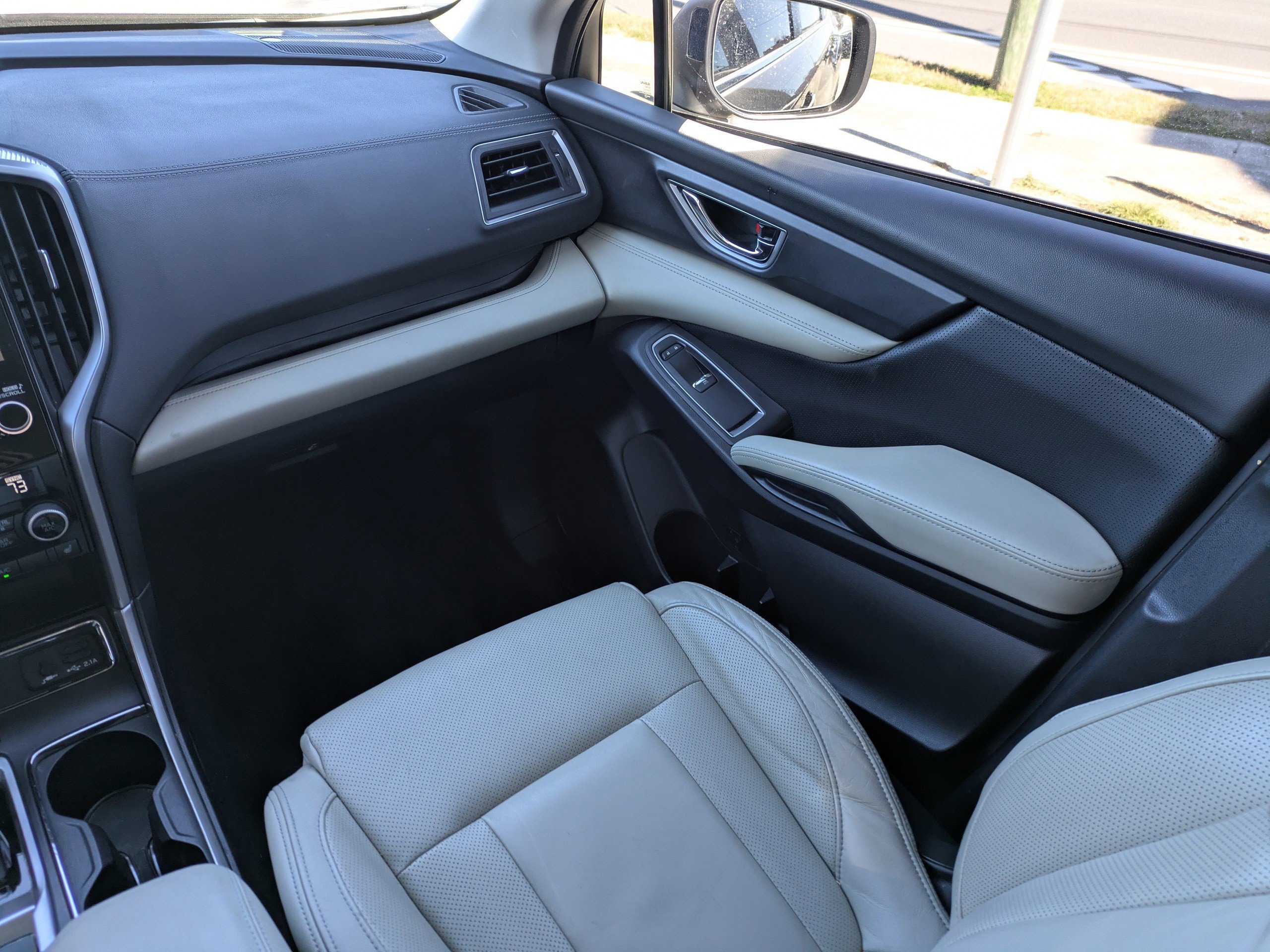 Used 2022 Subaru Ascent Limited image 21