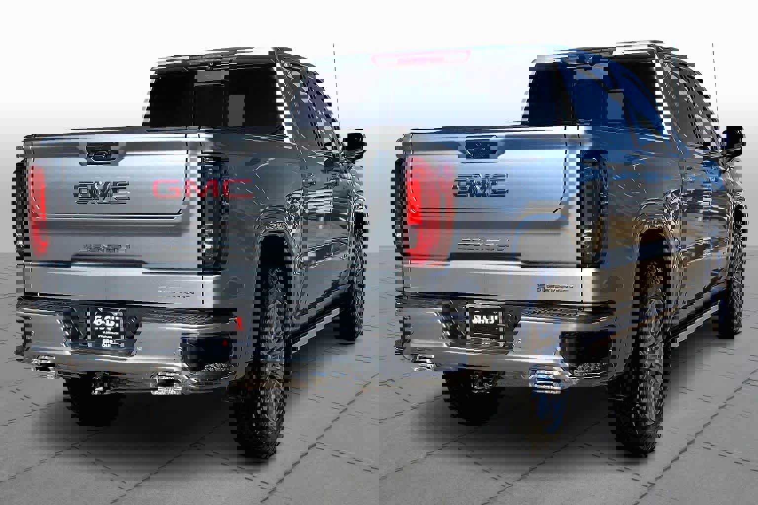 Used 2023 GMC Sierra 1500 Denali w/ Technology Package image 3