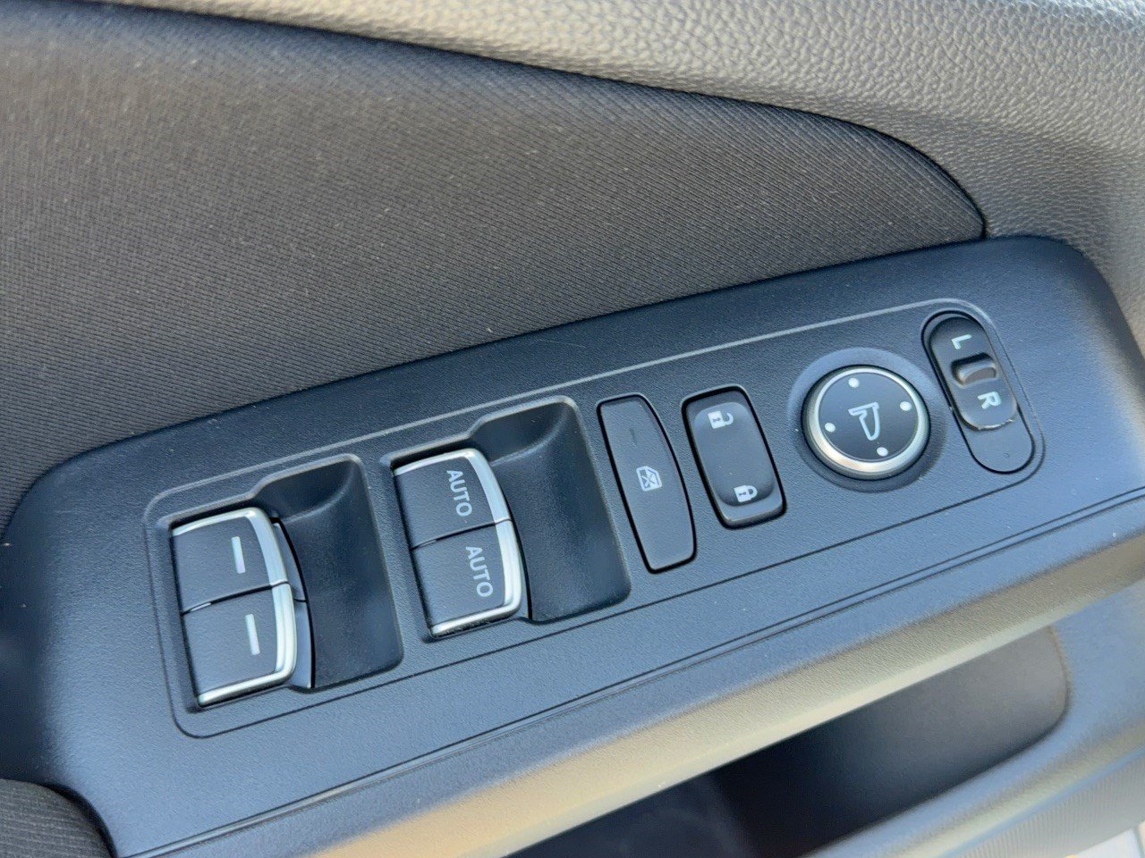 Used 2023 Honda Civic Sport image 14