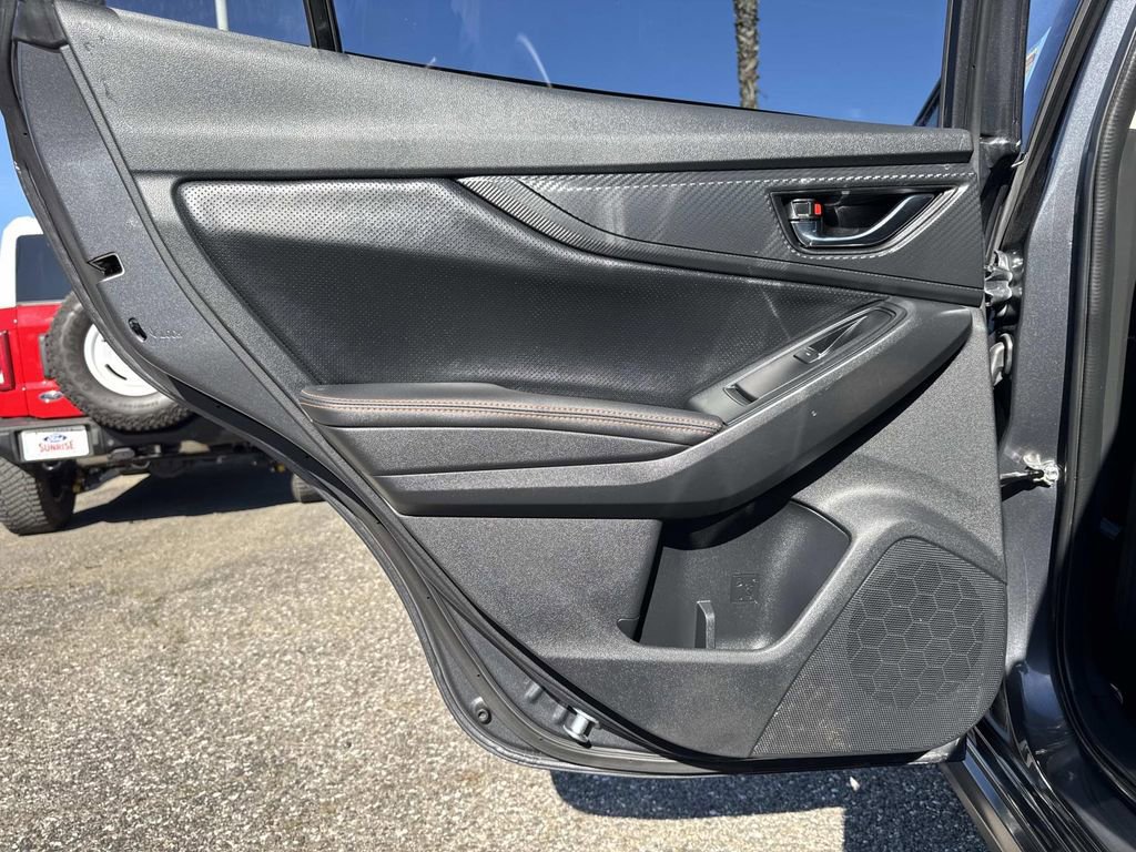 Used 2020 Subaru Crosstrek 2.0i Limited w/ Moonroof Package w/Navigation image 24