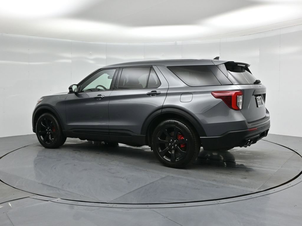 Certified 2022 Ford Explorer ST w/ Equipment Group 401A image 7