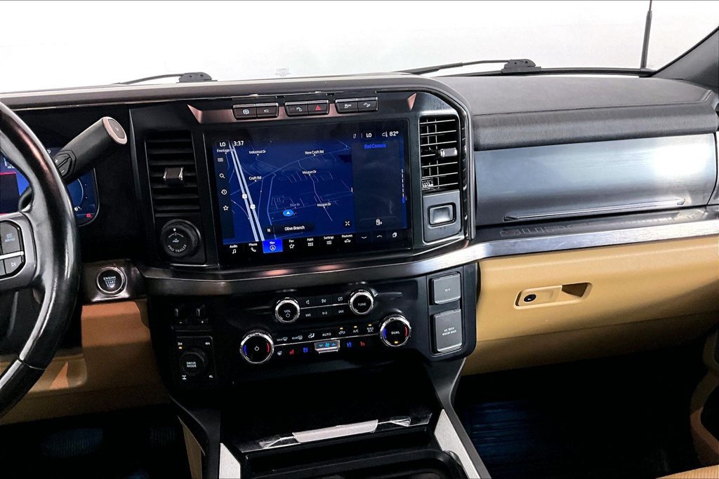 Certified 2023 Ford F250 Lariat w/ Lariat Ultimate Package AWD/4WD image 6