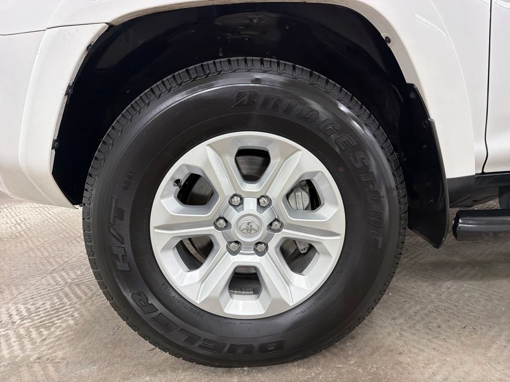 Used 2024 Toyota 4Runner SR5 Premium AWD/4WD image 13
