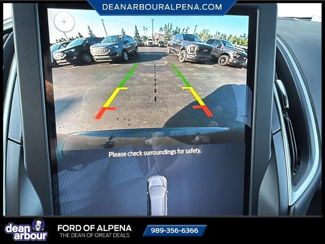 Certified 2022 Ford Edge ST-Line w/ Class II Trailer Tow Package AWD/4WD image 14