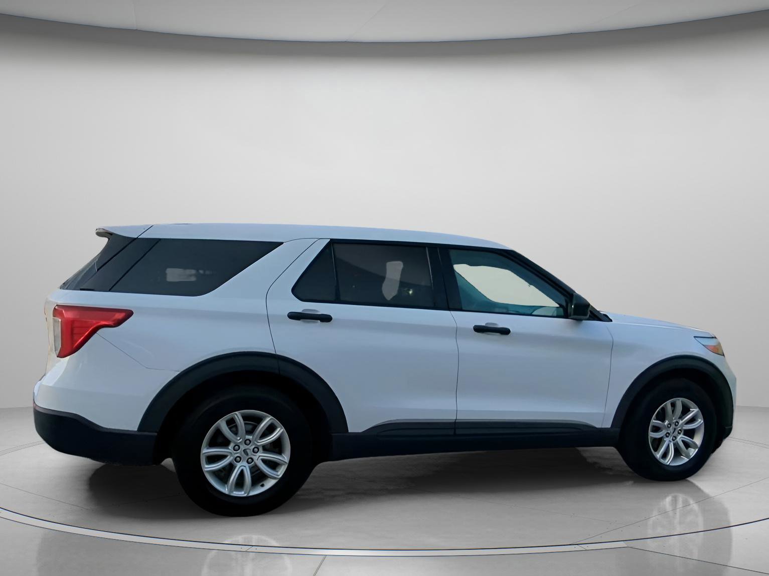 Certified 2021 Ford Explorer 2WD image 31