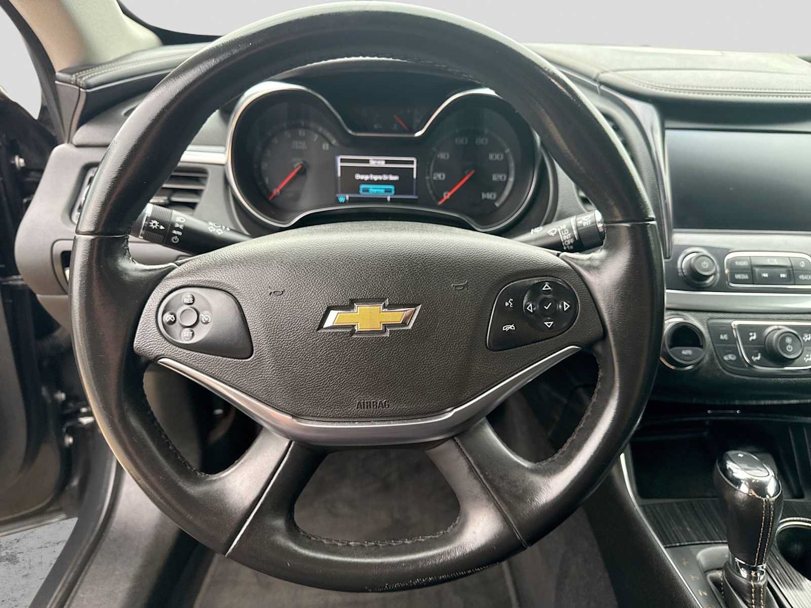 Used 2019 Chevrolet Impala LT FWD image 21