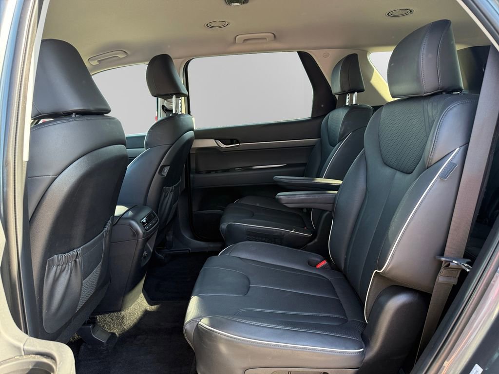 Used 2025 Hyundai Palisade SEL AWD/4WD image 13