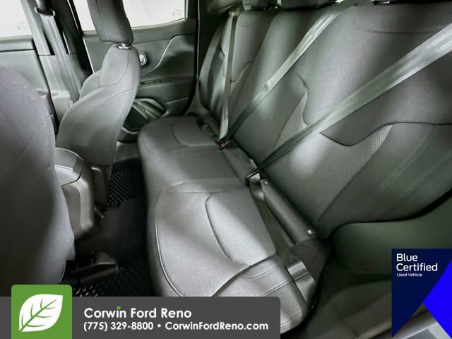 Used 2023 Jeep Renegade Latitude image 27