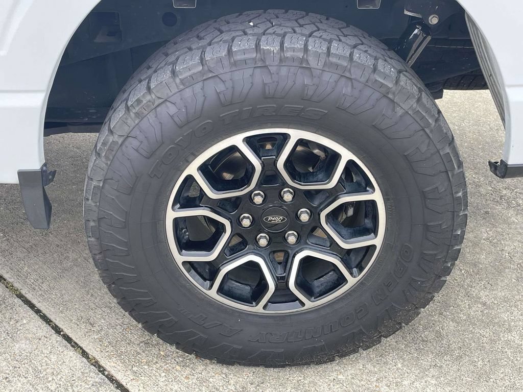 Certified 2022 Ford F150 Lariat AWD/4WD image 9
