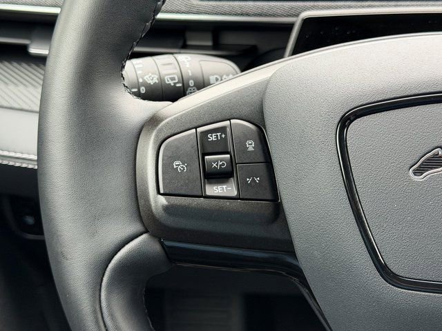 Certified 2025 Ford Mustang Mach-E Premium AWD/4WD image 15