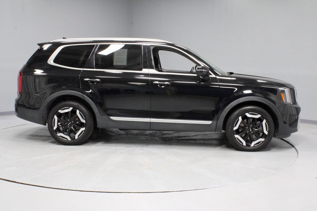 Used 2025 Kia Telluride S AWD/4WD image 7