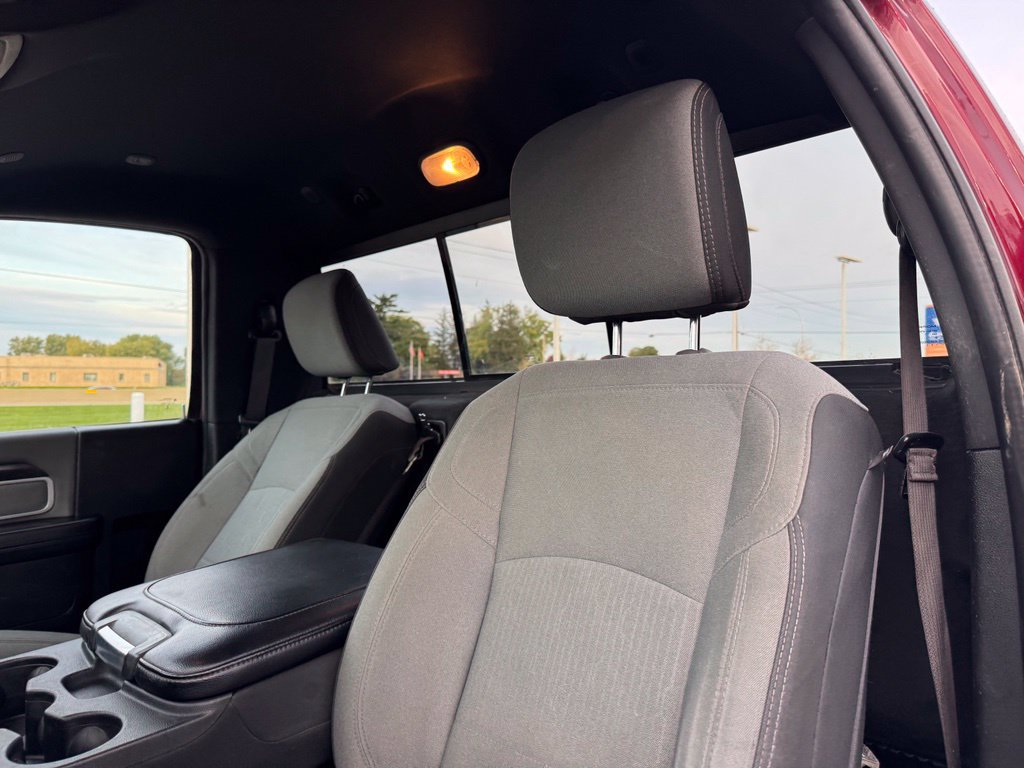 Used 2022 RAM 3500 Big Horn w/ Level B Equipment Group AWD/4WD image 7