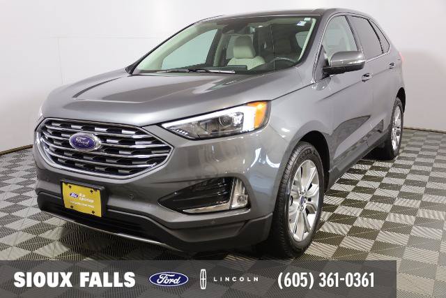 Certified 2022 Ford Edge Titanium w/ Class II Trailer Tow Package