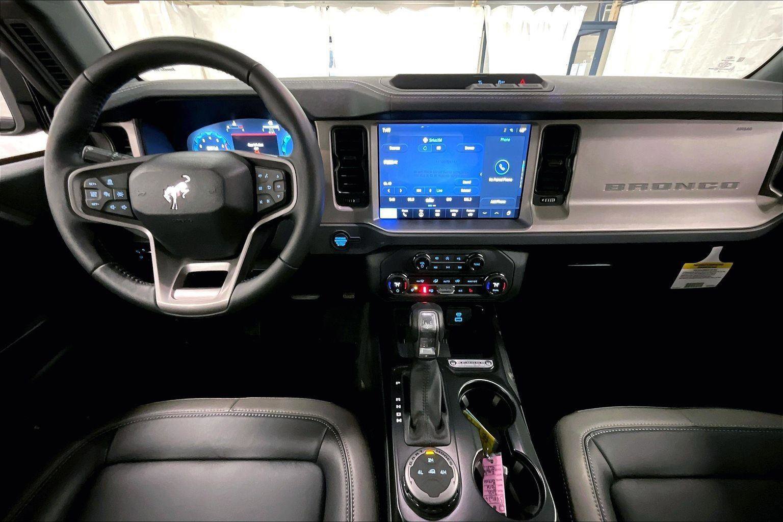 Certified 2025 Ford Bronco Outer Banks image 14