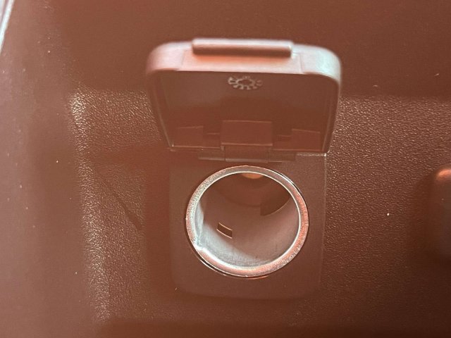 Certified 2025 Ford Mustang Mach-E Select RWD image 34