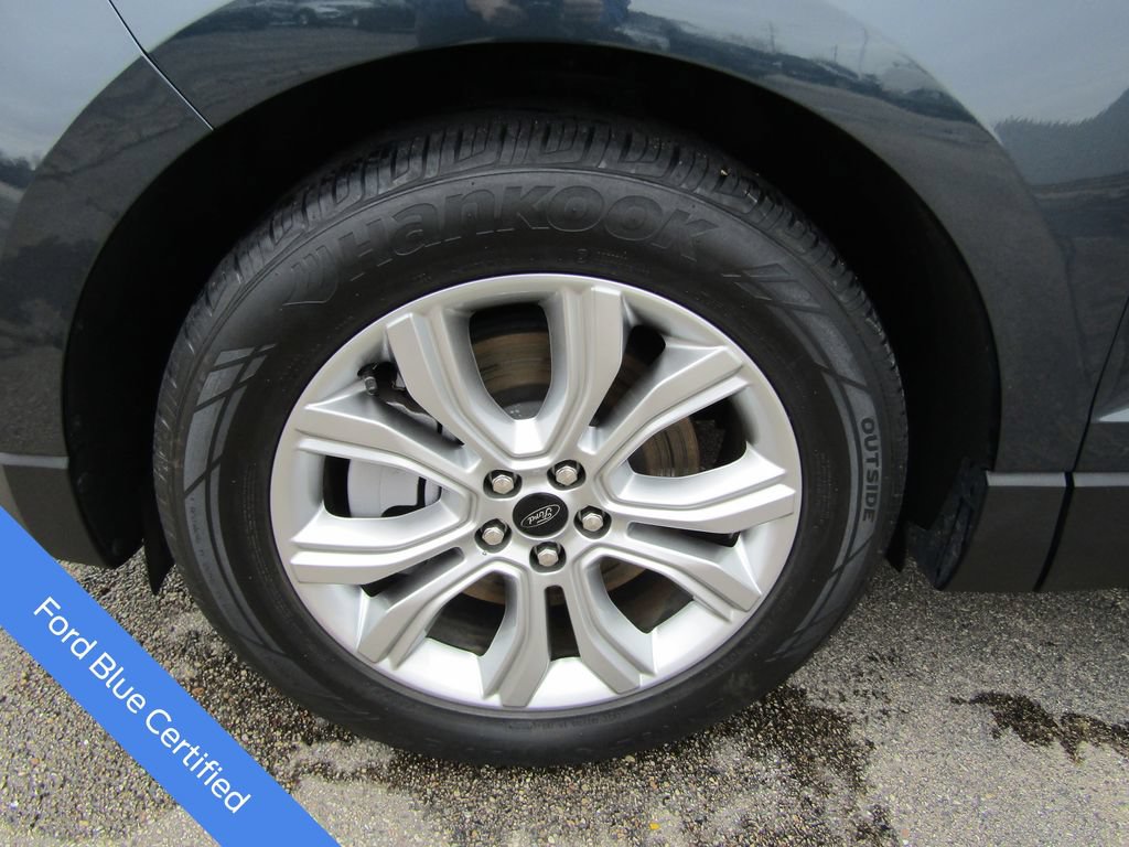 Certified 2023 Ford Edge Titanium w/ Equipment Group 301A AWD/4WD image 13