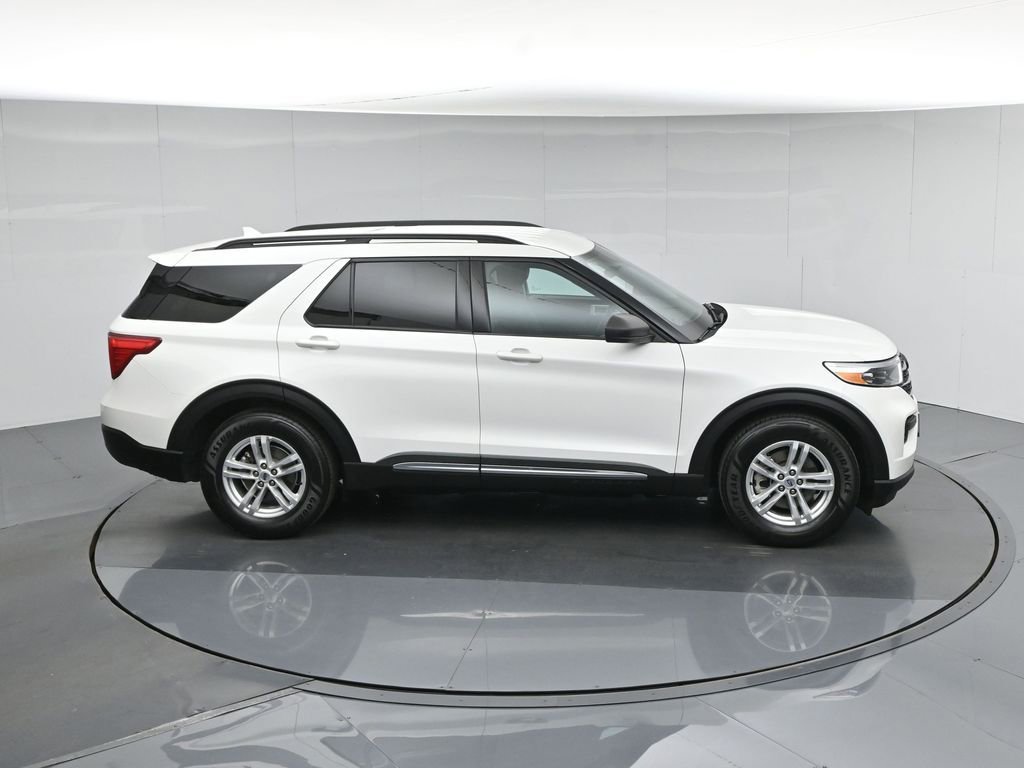 Certified 2023 Ford Explorer XLT RWD image 57