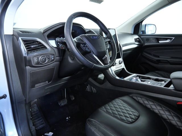 Certified 2024 Ford Edge Titanium w/ Equipment Group 301A image 15