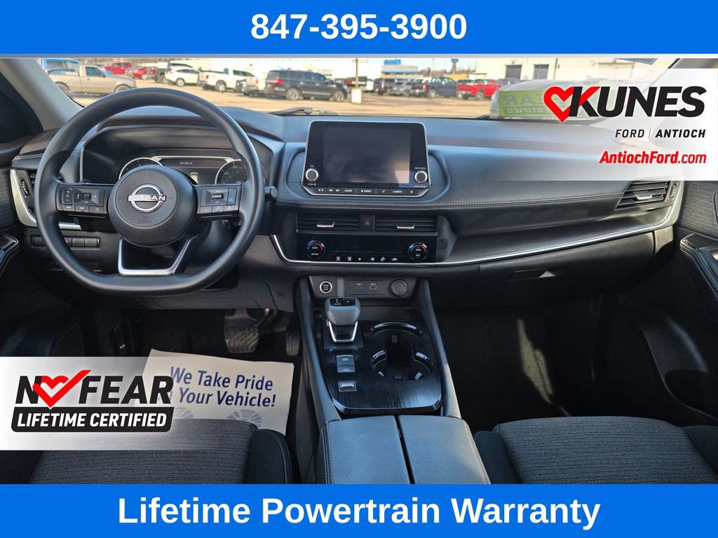 Used 2023 Nissan Rogue SV image 34
