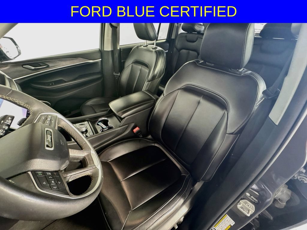 Used 2024 Jeep Grand Cherokee Limited 4xe AWD/4WD image 25