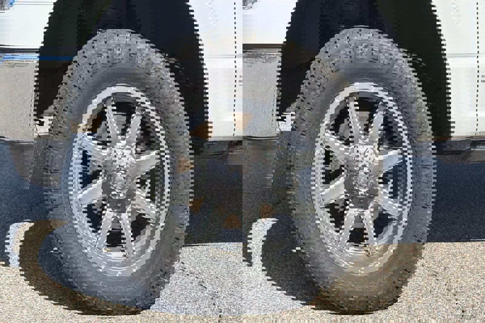 Certified 2021 Ford F150 XLT w/ Equipment Group 302A High image 26