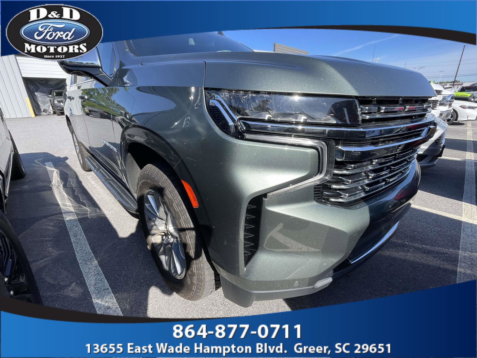 Used 2023 Chevrolet Suburban Premier RWD image 1