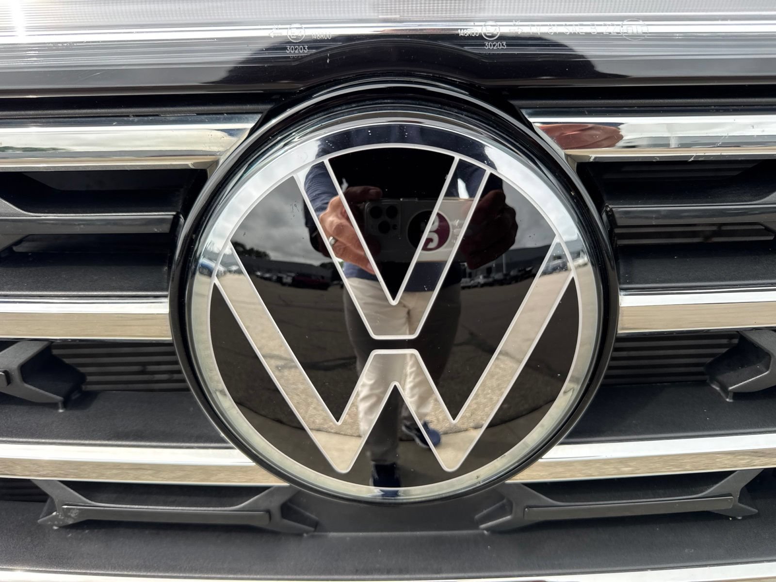 Used 2024 Volkswagen Atlas SE AWD/4WD image 13
