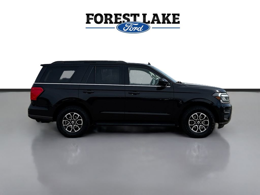 Certified 2024 Ford Expedition XLT AWD/4WD image 8