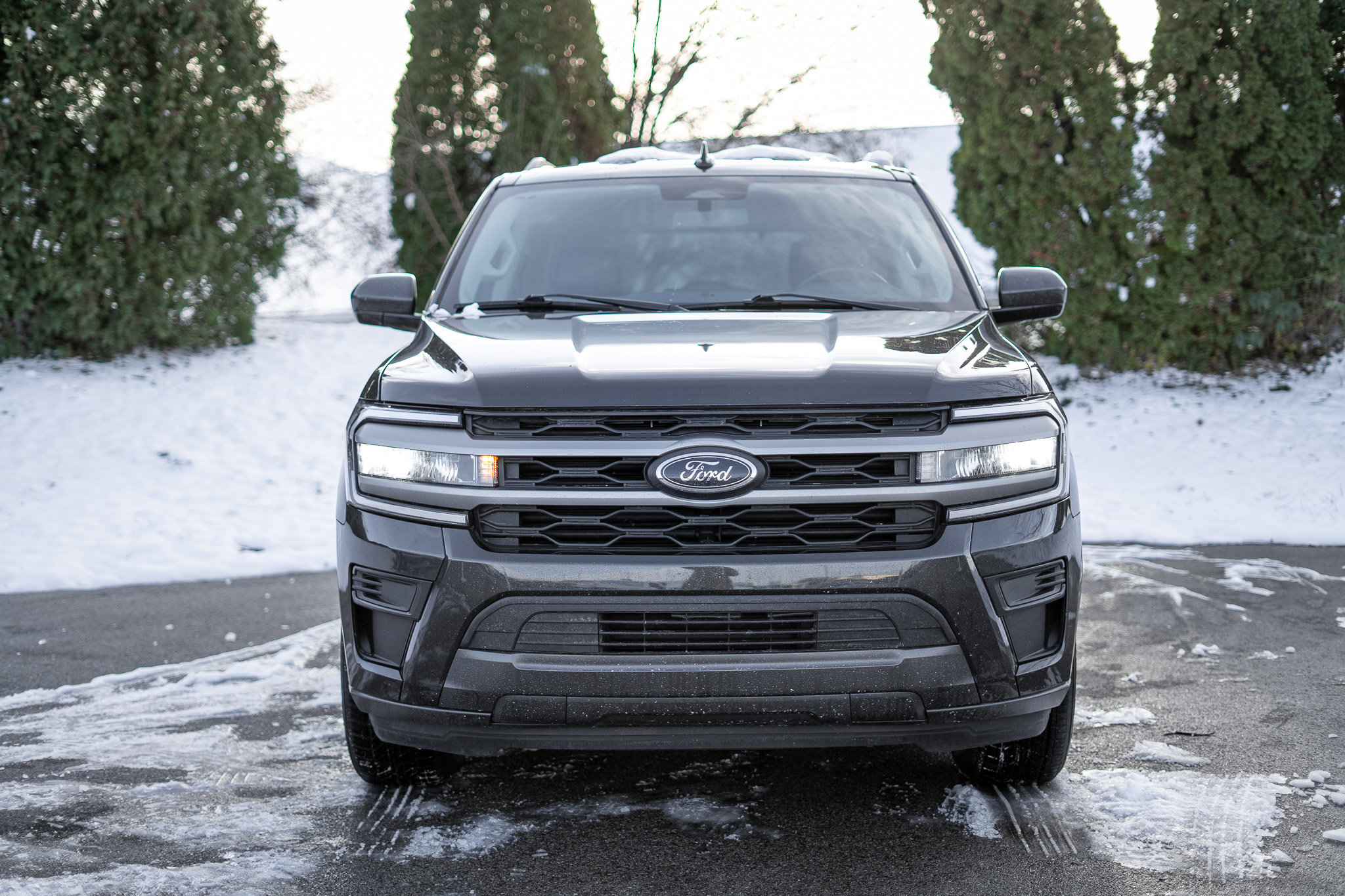 Certified 2024 Ford Expedition XLT image 2