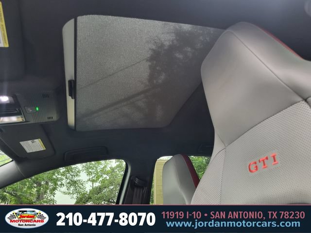 Used 2024 Volkswagen GTI Autobahn FWD image 19